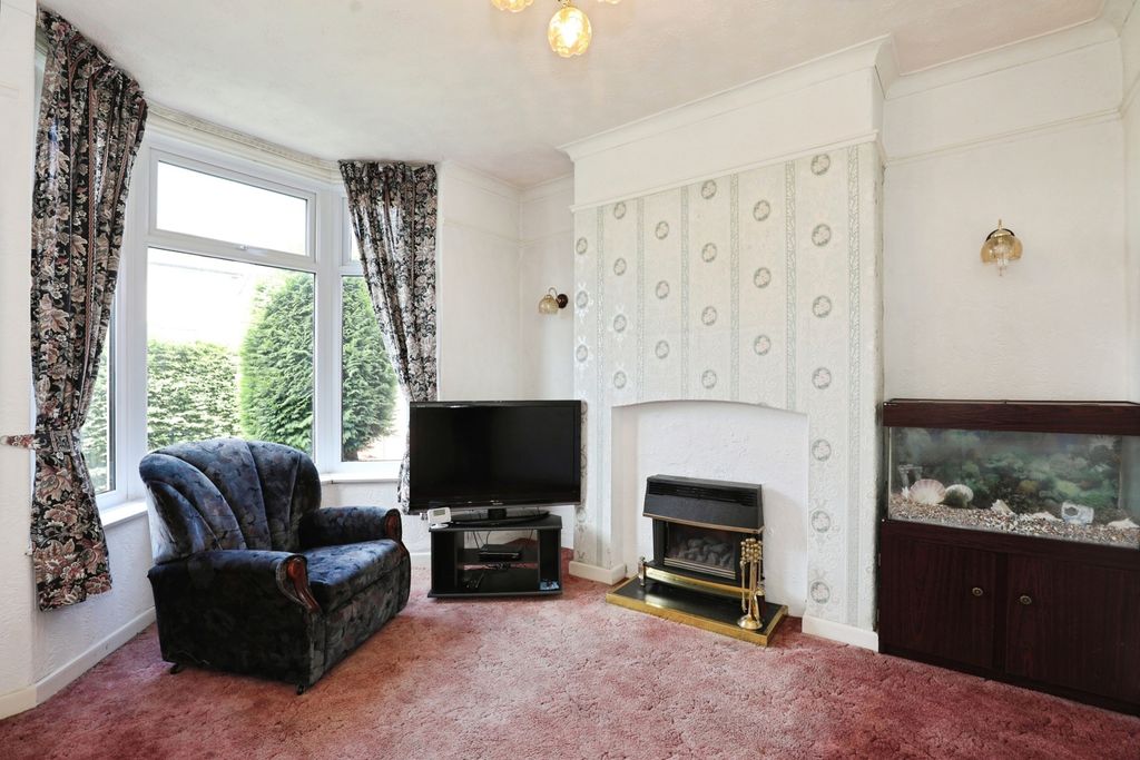Property photo 2 of 19 Pbox-Img.Jpg
