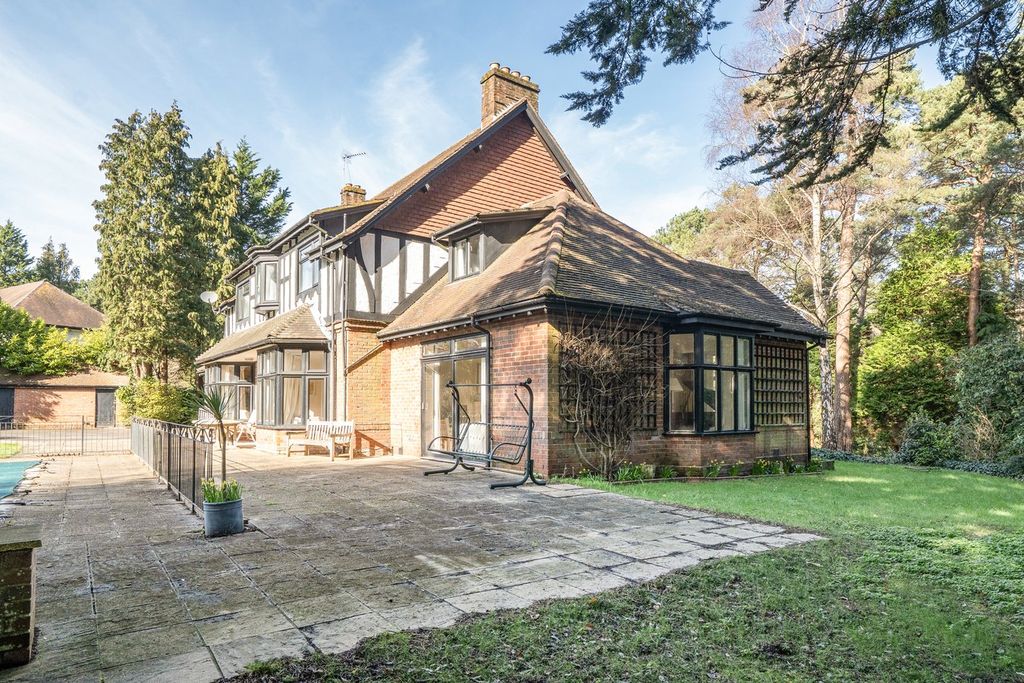 Additional image 21 of 6 bed detached house for saleLeven Avenue, Talbot Woods, Bournemouth BH4