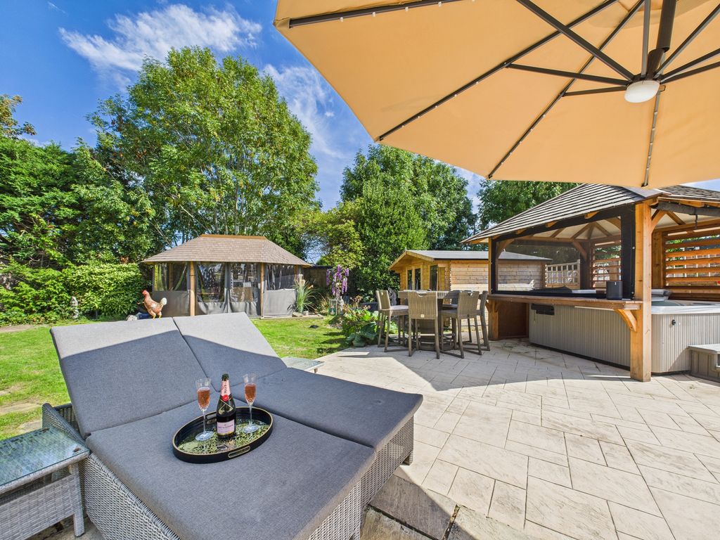 Property photo 2 of 23 Rear Garden