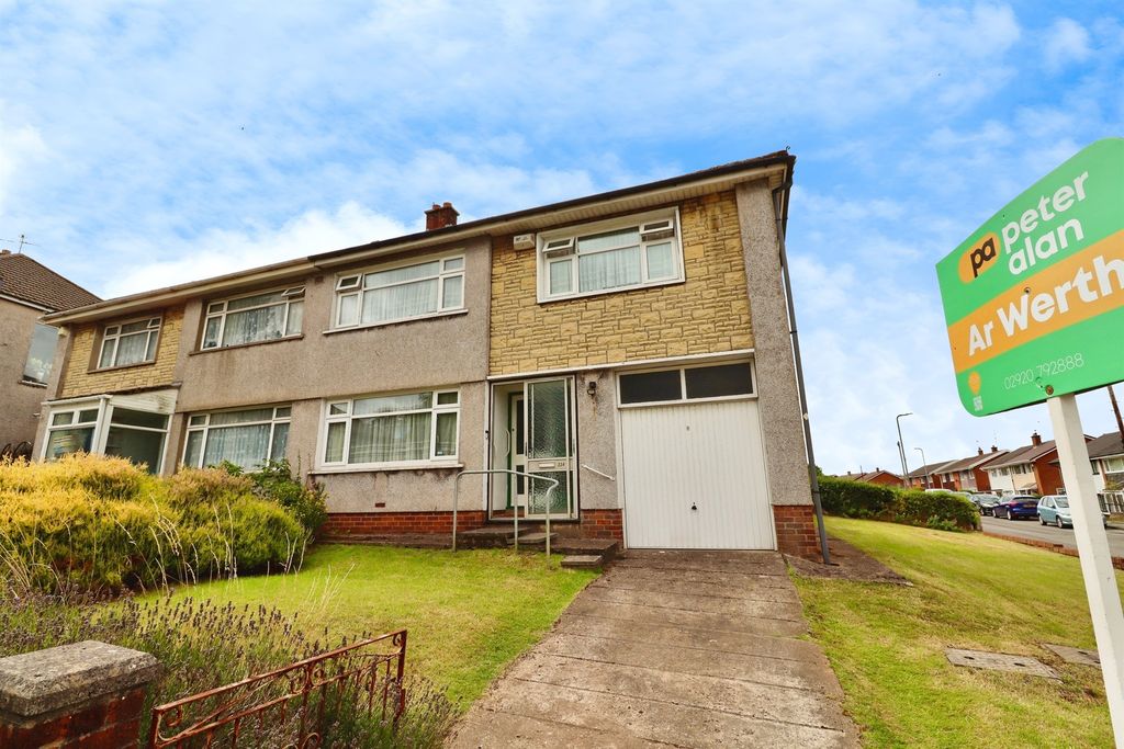Property photo 1 of 17