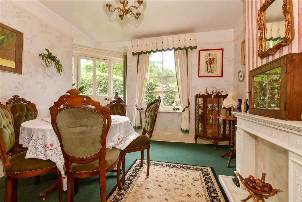 Property photo 3 of 12 Dining Room