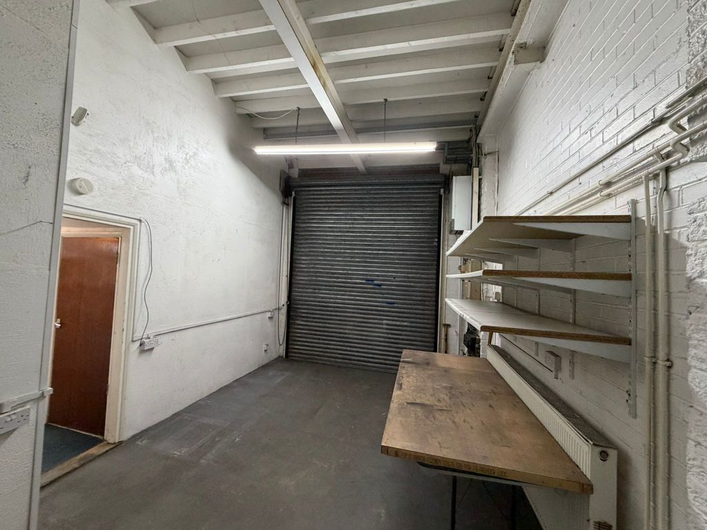 Property photo 2 of 11 Photo 5