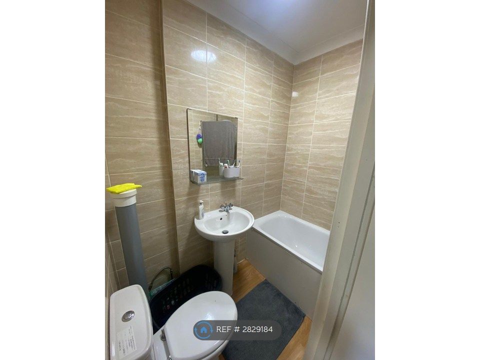 Property photo 2 of 2 Bath