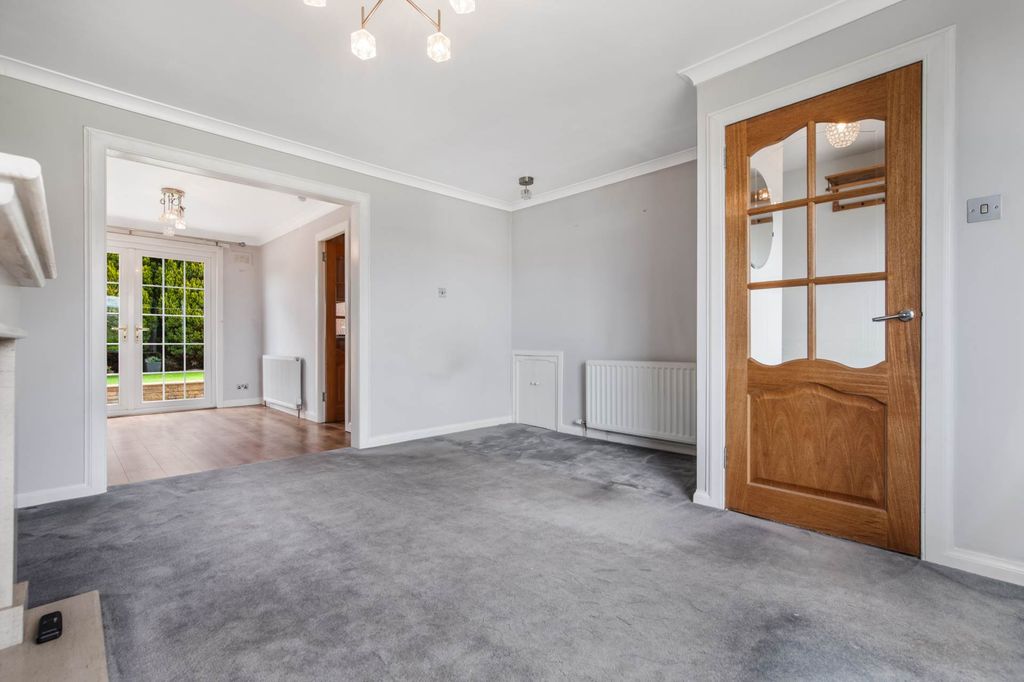 Property photo 2 of 22