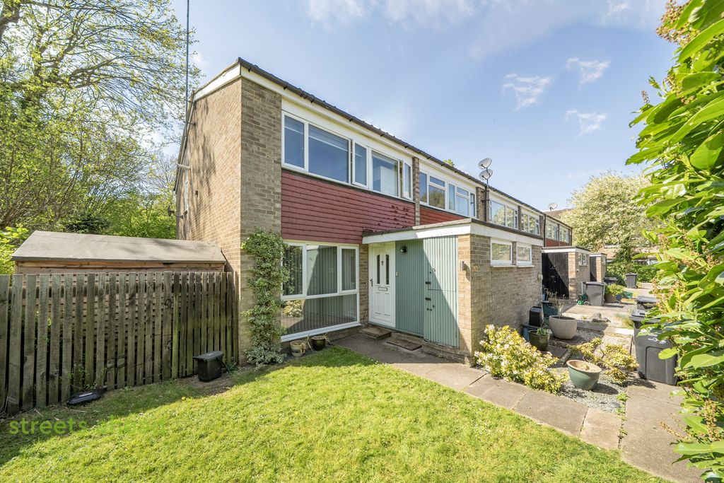 Property photo 1 of 18 5c2Fcf9d-575A-4A7...