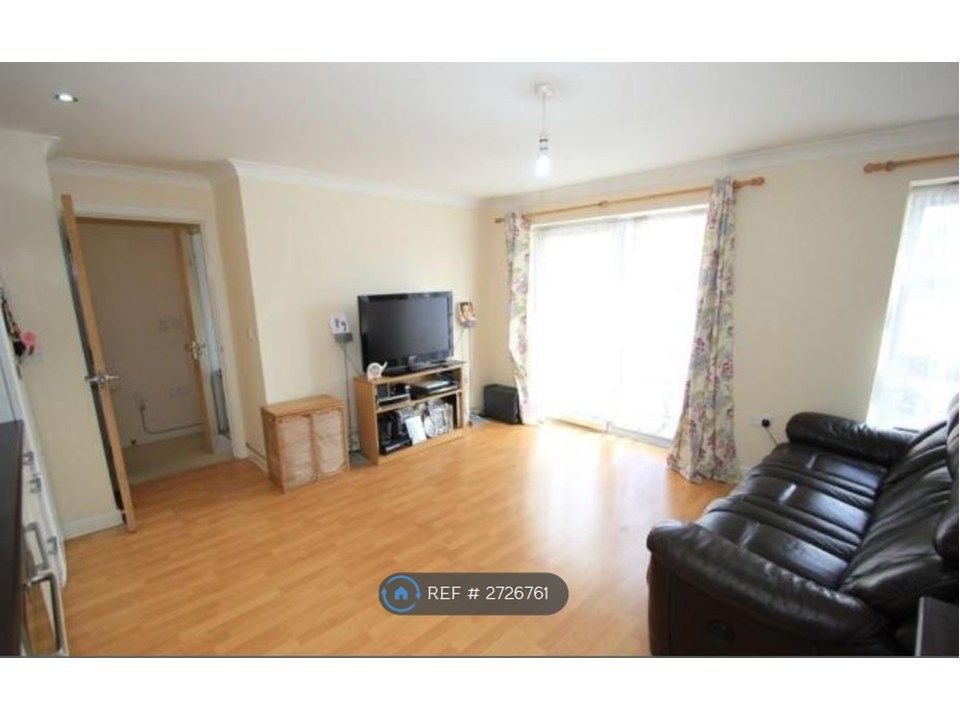 Property photo 2 of 6