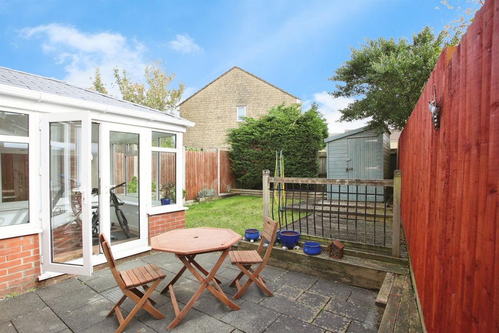 Property photo 3 of 21