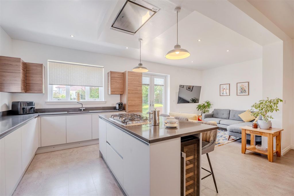 Additional image 8 of 4 bed detached house for saleKethers Street, Motherwell ML1