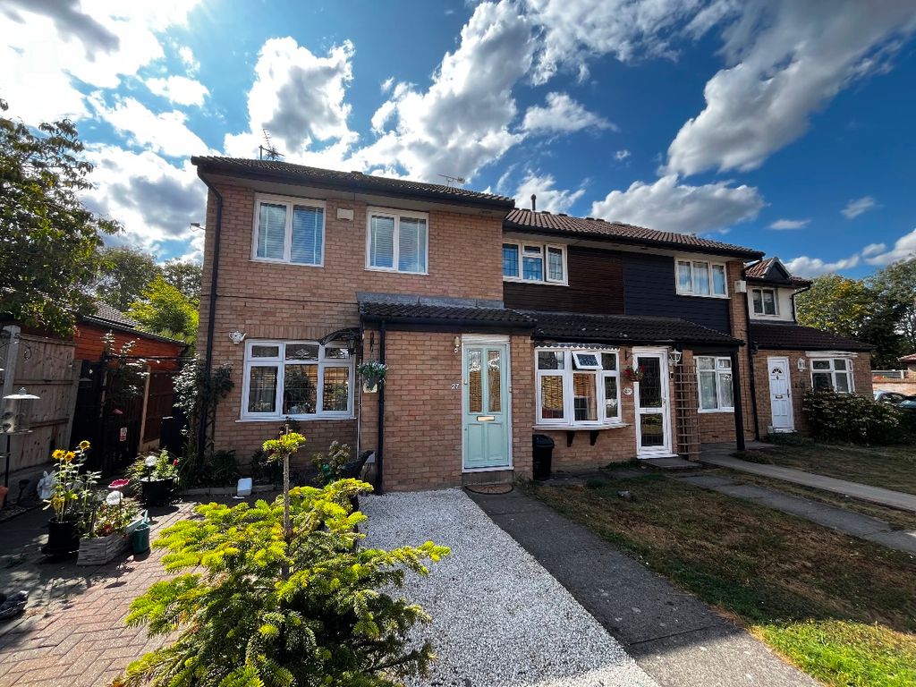 Property photo 1 of 12