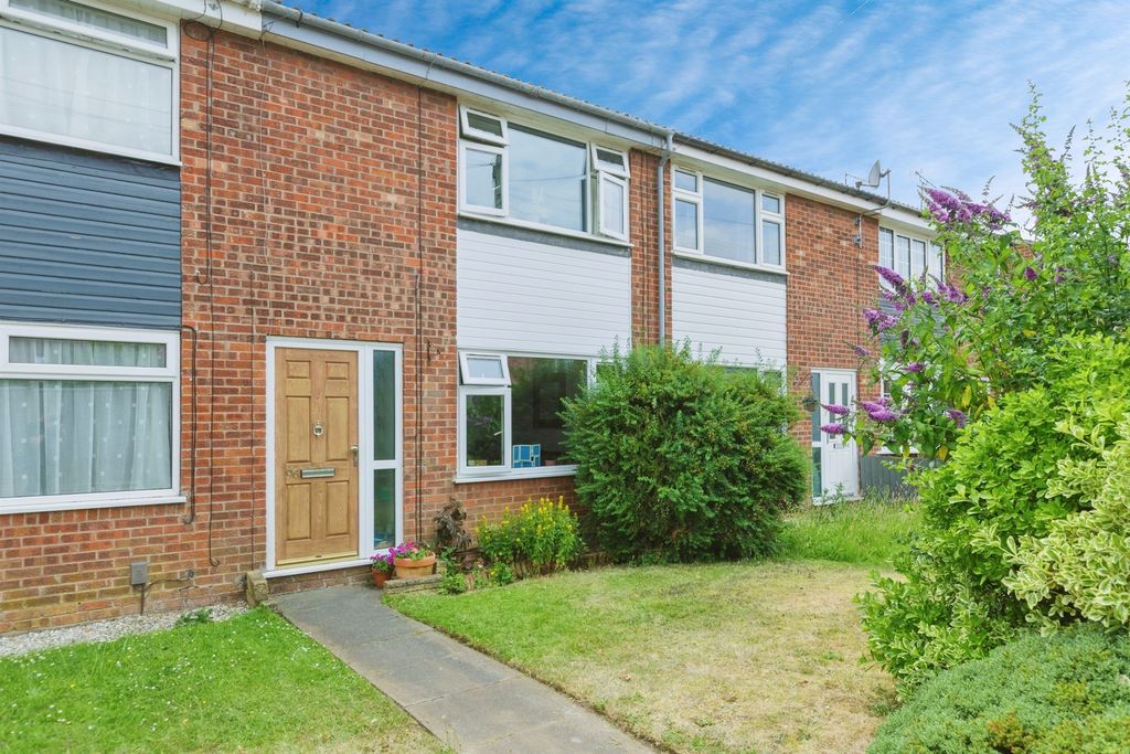 Property photo 2 of 18