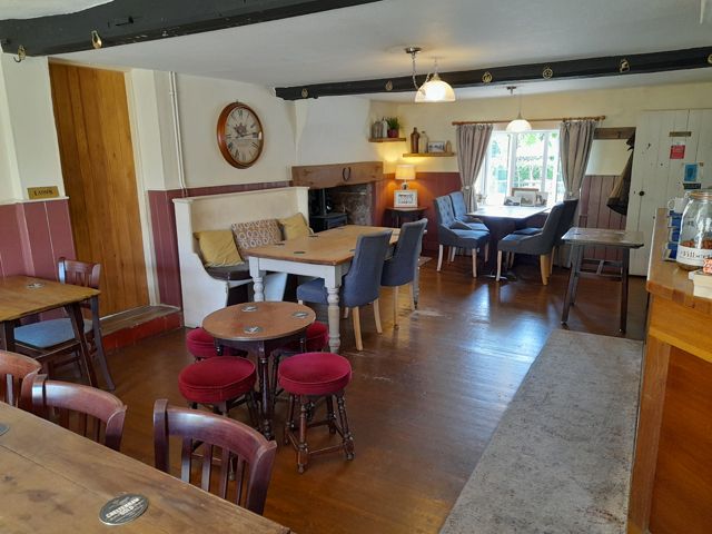 Property photo 3 of 10