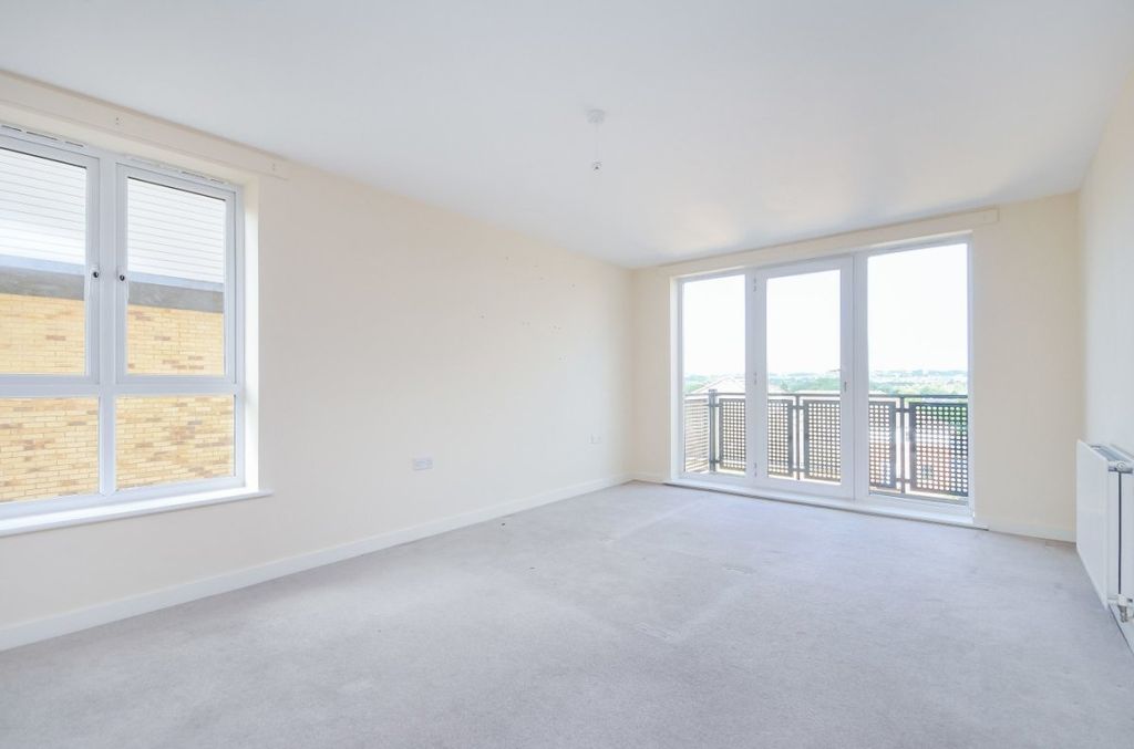 Property photo 3 of 6 Picture No. 13