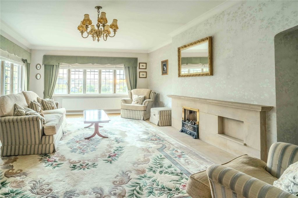 Property photo 3 of 17 Picture No. 25