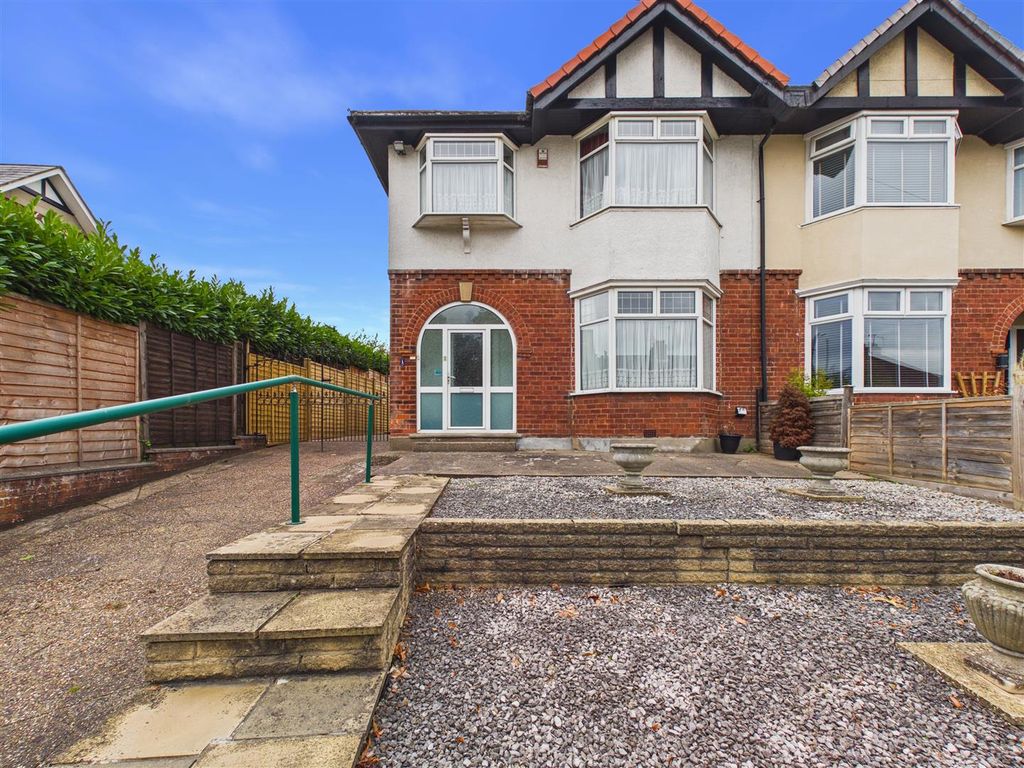 Property photo 1 of 13 Cam05193G0-Pr0198-Still001.Jpg