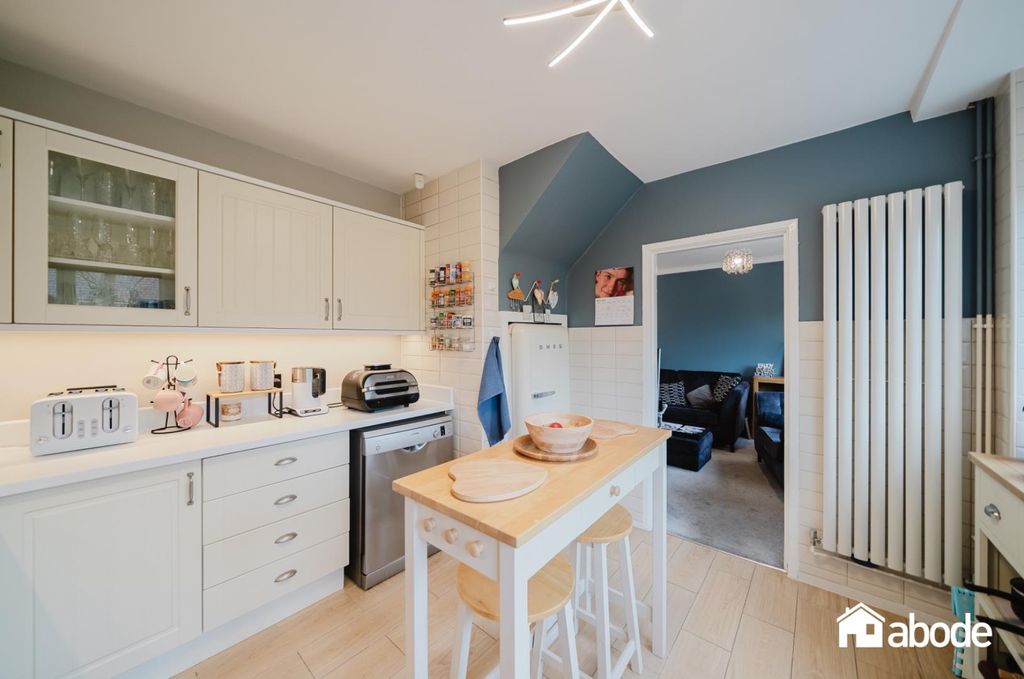 Property photo 3 of 31 Dsc02976-Hdr.Jpg