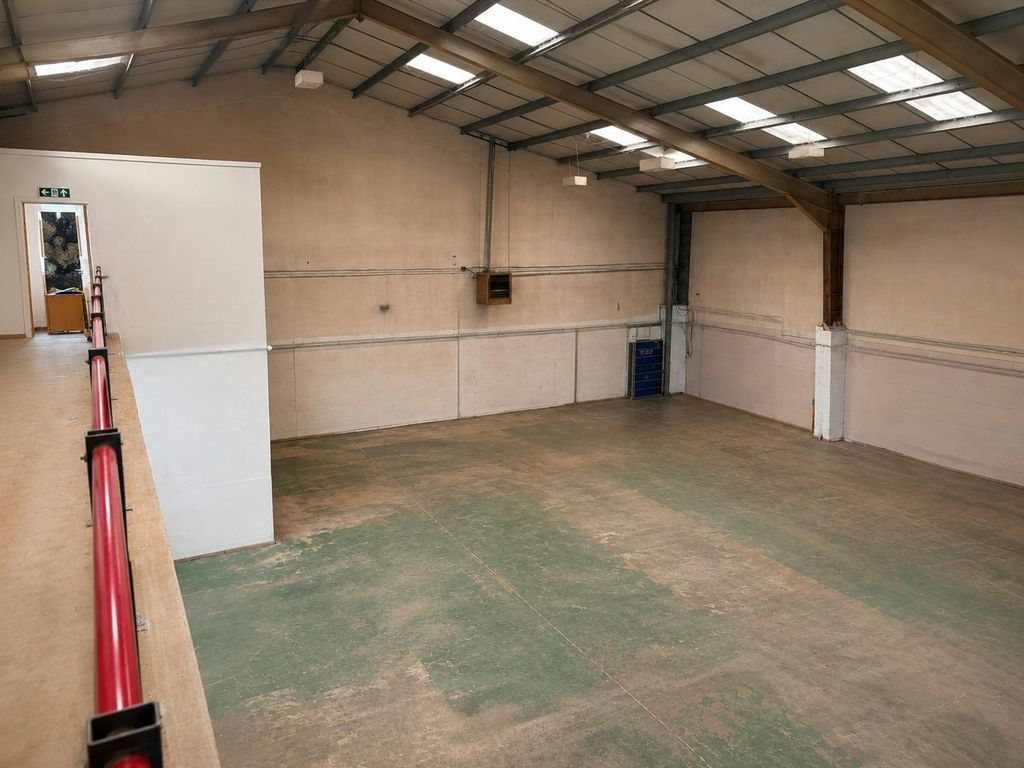 Property photo 3 of 6 Warehouse.Jpg