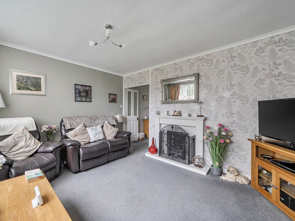 Property photo 2 of 22 1416320-18-698F2B...