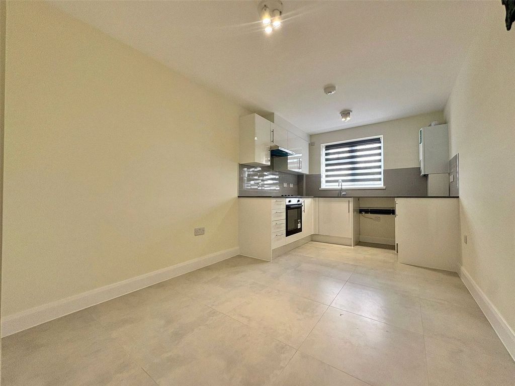 Property photo 2 of 10 Picture No. 02