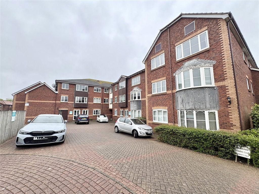 Property photo 2 of 12 Picture No. 04