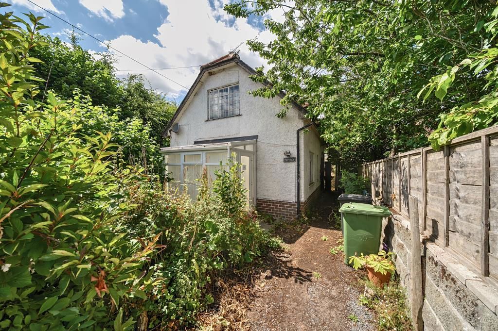 Property photo 1 of 23