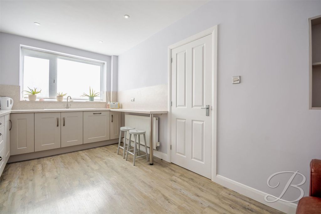 Property photo 3 of 35 Ccltd-10.Jpg