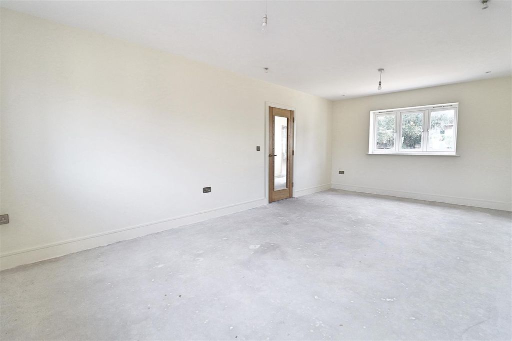 Property photo 3 of 23 Img_0890.Jpg