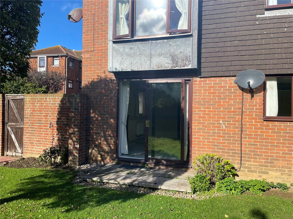 Property photo 2 of 8 Picture No. 03