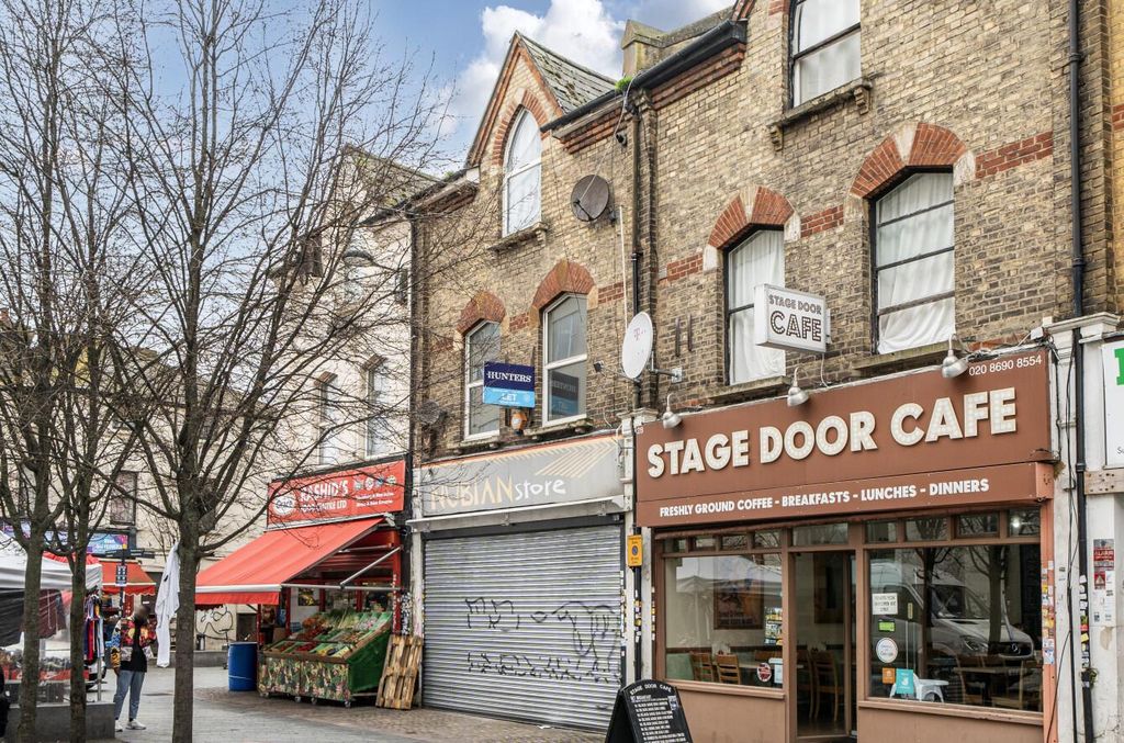 Property photo 3 of 10 1421516-15-69A1886A15d59.Jpg