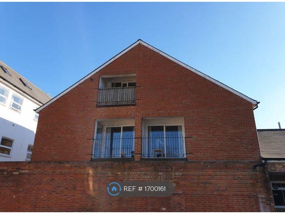 Property photo 2 of 18