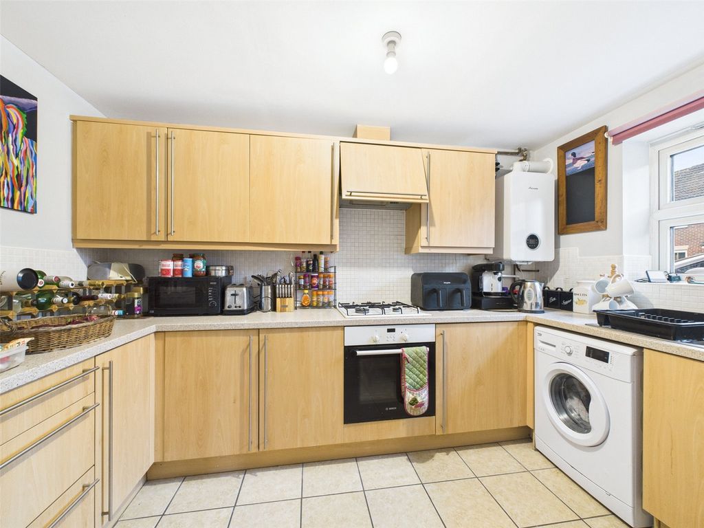 Property photo 2 of 10 Picture No. 04