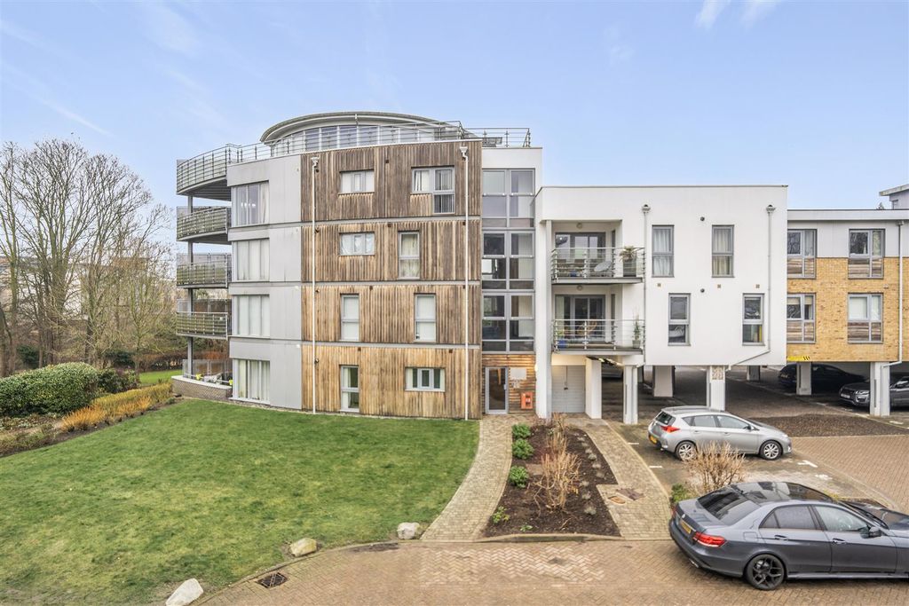 Property photo 3 of 16 1240642 (1).Jpg