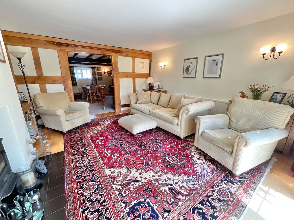Property photo 2 of 38