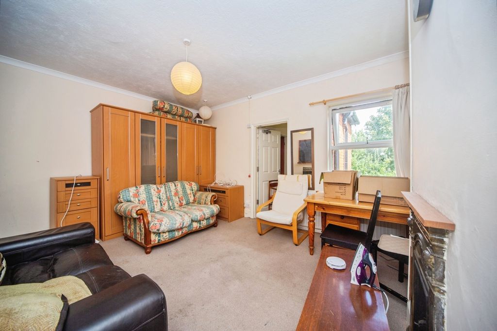 Property photo 2 of 14 Pbox-Img.Jpg