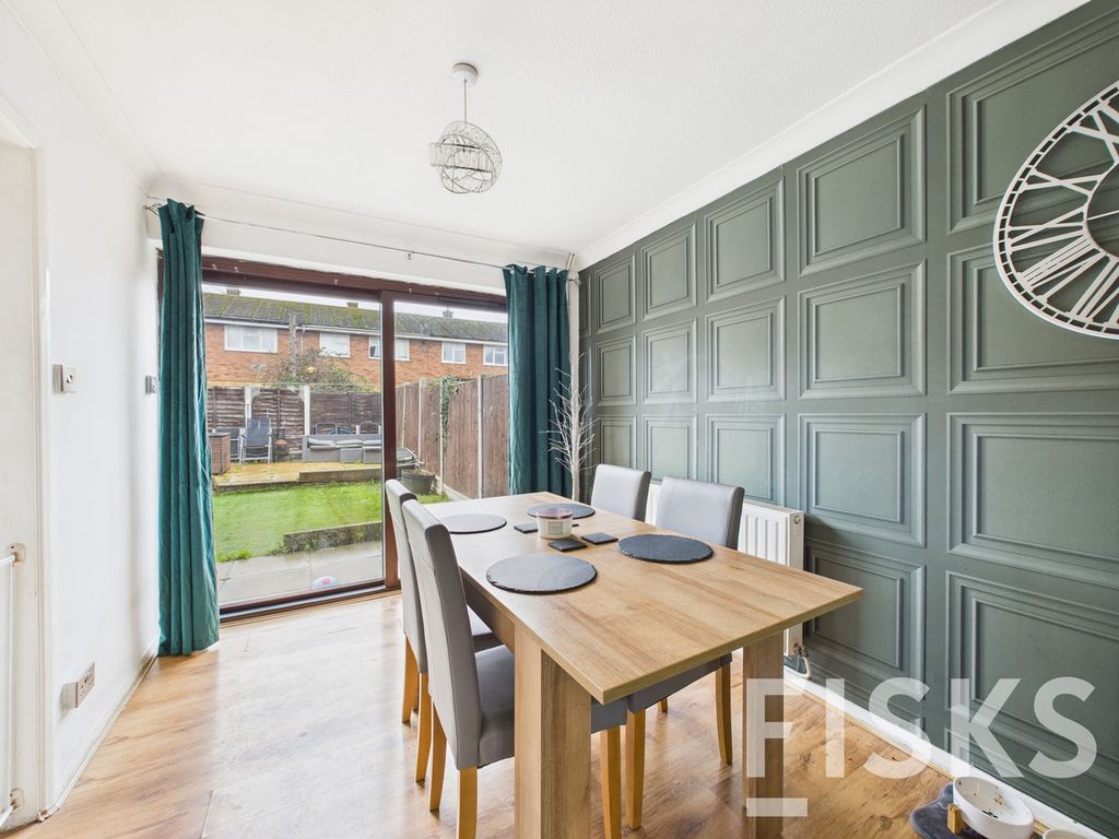 Property photo 3 of 13