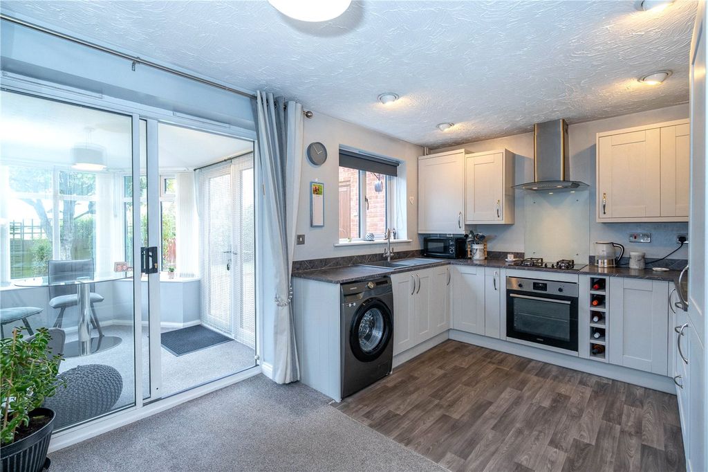 Property photo 2 of 14 Picture No. 09