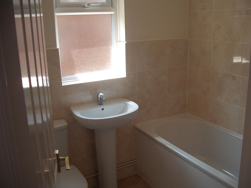 Property photo 3 of 3