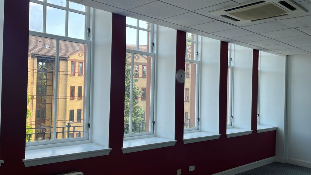 Property photo 3 of 5 Allied-Surveyors-Scotland-Office-03