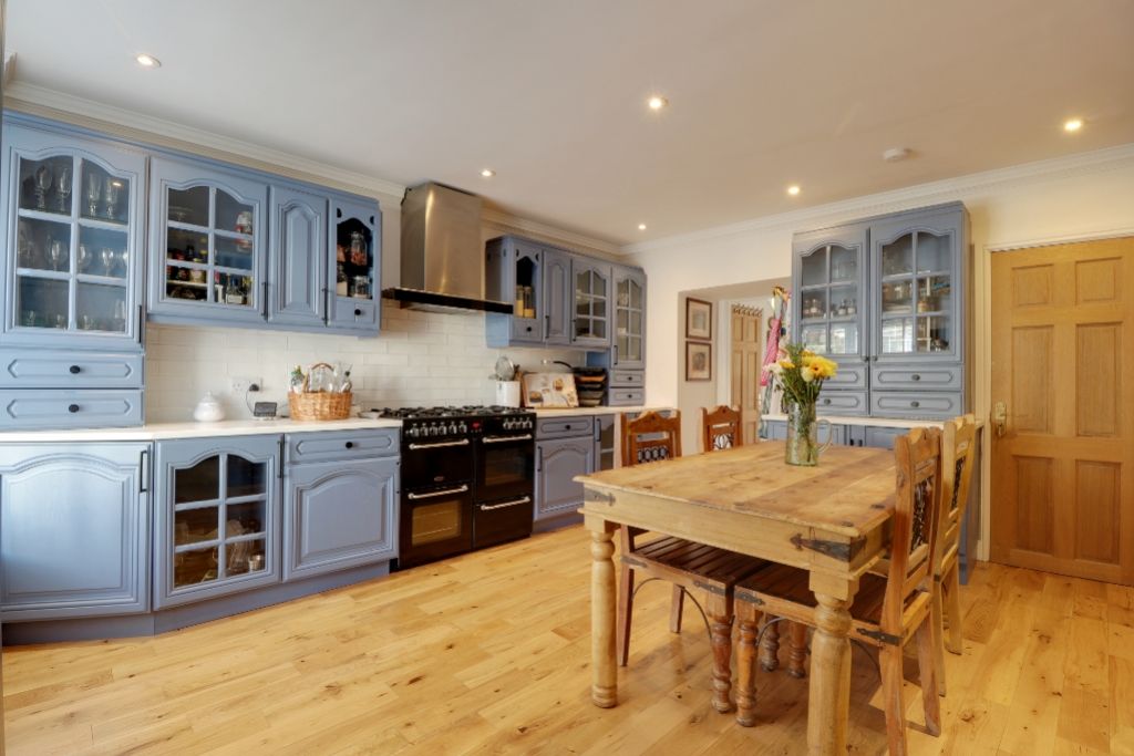 Property photo 1 of 25 Kitchen Diner