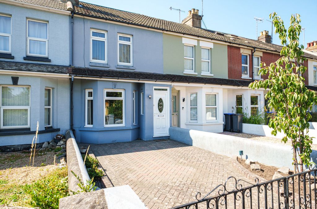Property photo 1 of 14 1488517-1-6A4E17d...