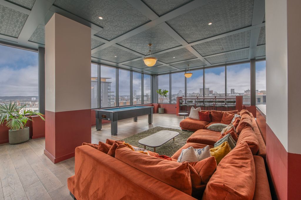 Property photo 3 of 10 Jpg