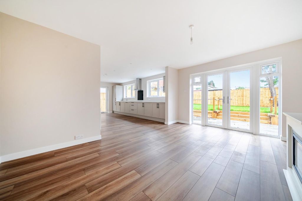 Property photo 1 of 16 14-1372599-14-68F9E913578E9-14.Jpg