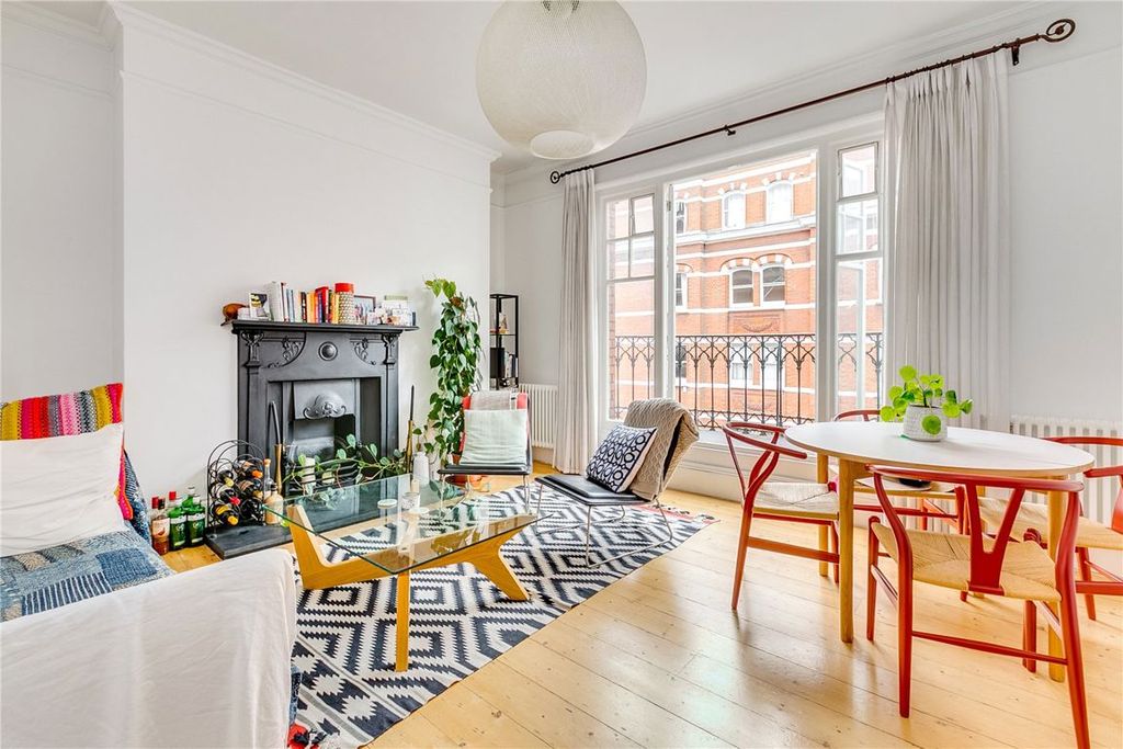 Property photo 1 of 6