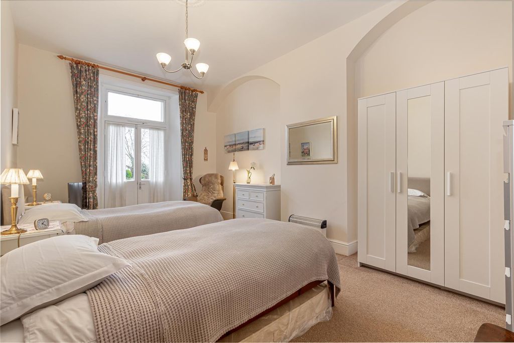 Additional image 8 of 3 bed flat for saleAbbey Road, Malvern WR14