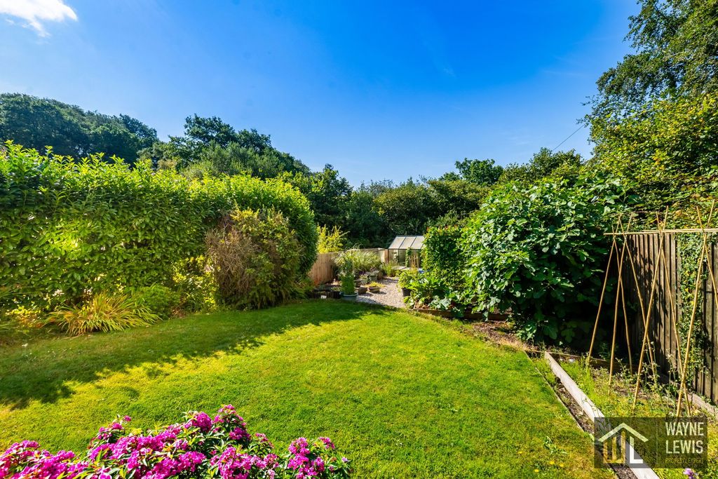 Property photo 3 of 55