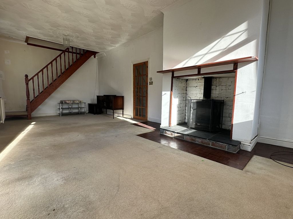 Property photo 2 of 20 Not Specified