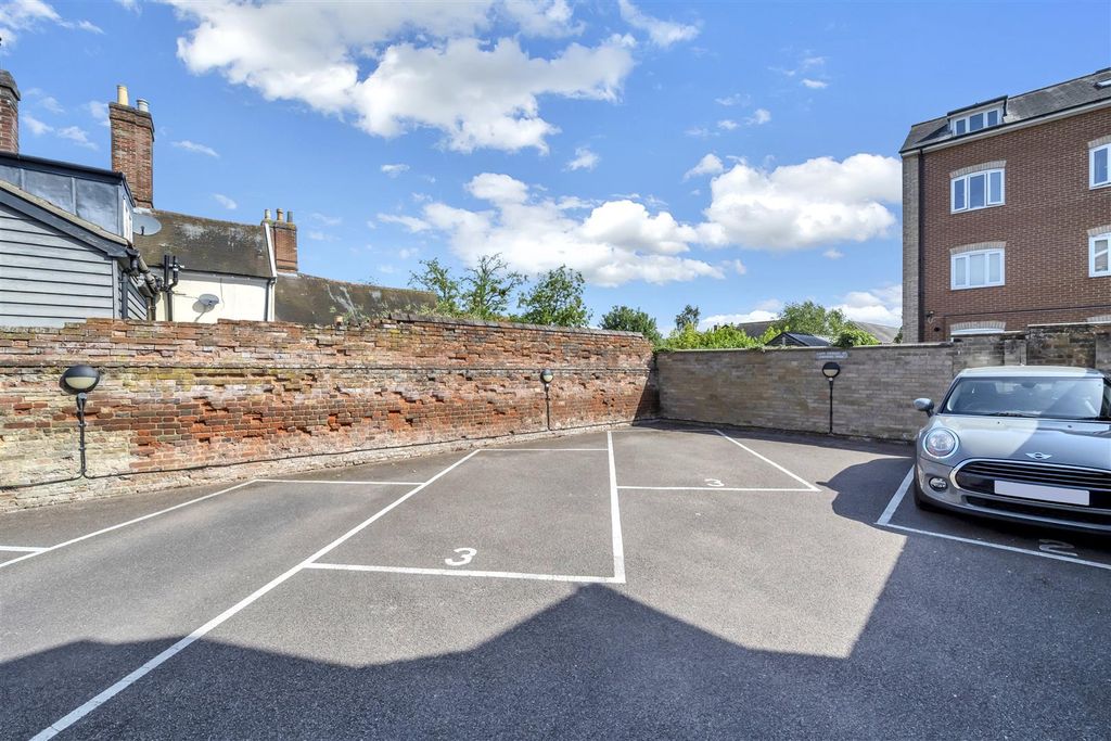 Additional image 20 of 2 bed flat for saleSouthgate Street, Bury St. Edmunds IP33