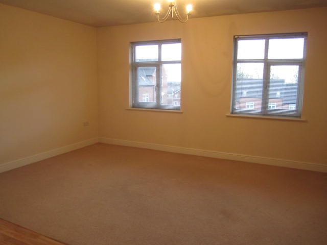 Property photo 3 of 7 Photo