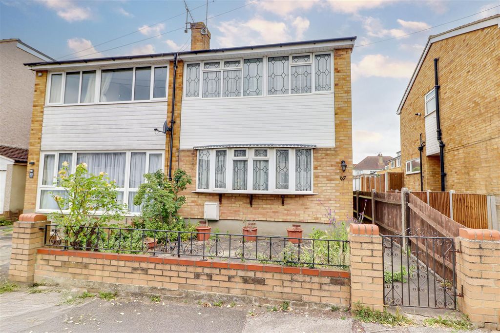 Property photo 1 of 22