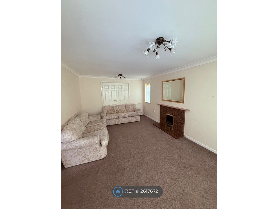 Property photo 2 of 23 Lounge With Fireplace