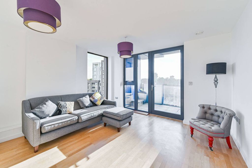 Property photo 2 of 15